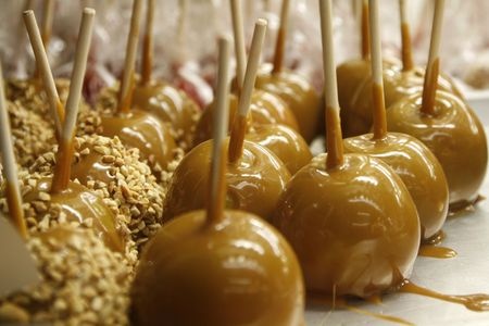Caramel-Coated Apples